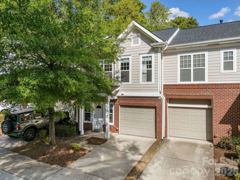 14208 Castle Abbey Lane, Charlotte, NC 28277.  MLS# CAR4430141, YatesRealty ID 20458. 