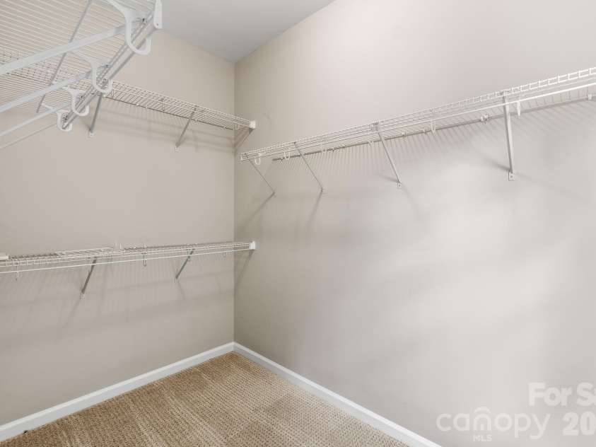 14208 Castle Abbey Lane, Charlotte, NC 28277.  MLS# CAR4430141, YatesRealty ID 20458. 