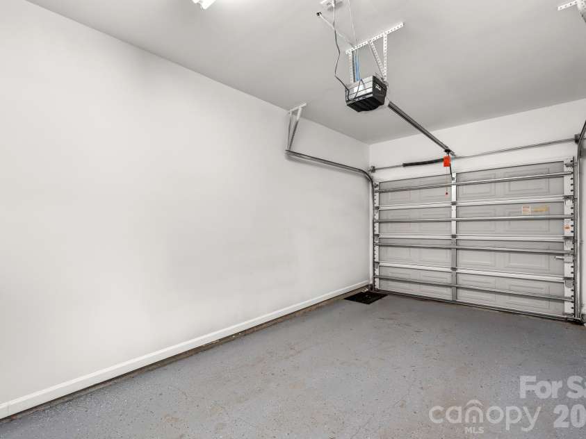 14208 Castle Abbey Lane, Charlotte, NC 28277.  MLS# CAR4430141, YatesRealty ID 20458. 