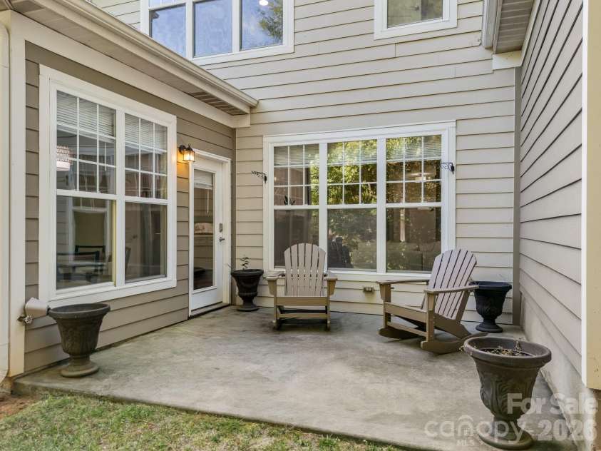 14208 Castle Abbey Lane, Charlotte, NC 28277.  MLS# CAR4430141, YatesRealty ID 20458. 