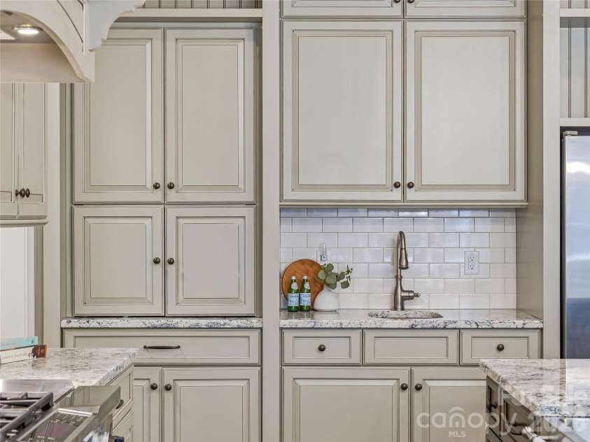 732 Streamside Drive, Arden, NC 28704.  MLS# CAR4366321, YatesRealty ID 20459. 