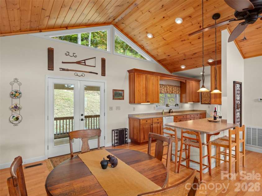 88 Brown Bear Way, Waynesville, NC 28786.  MLS# CAR4307371, YatesRealty ID 2046. Front door