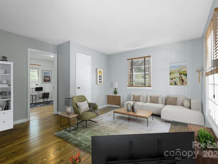 24 19th Street, Hickory, NC 28601.  MLS# CAR4266479, YatesRealty ID 20461. Virtual Staging