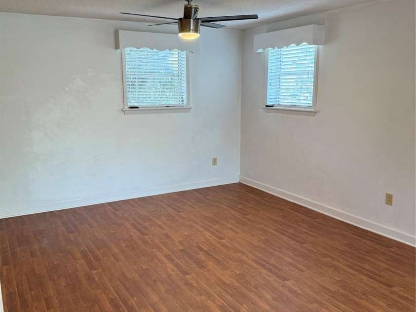 1521 19th Street, Hickory, NC 28602.  MLS# CAR4328330, YatesRealty ID 20462. 