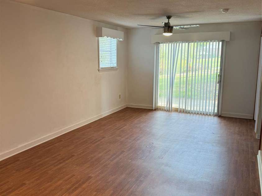 1521 19th Street, Hickory, NC 28602.  MLS# CAR4328330, YatesRealty ID 20462. 