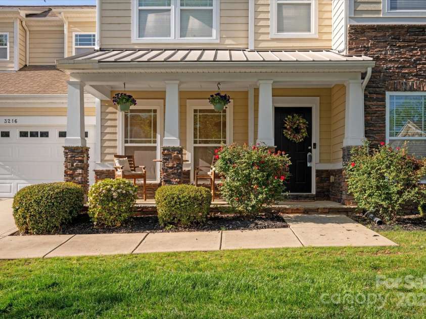 3216 Bridgewick Road, Waxhaw, NC 28173.  MLS# CAR4223105, YatesRealty ID 20462. 