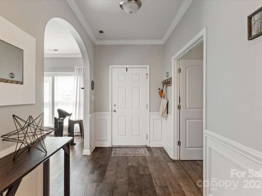 3216 Bridgewick Road, Waxhaw, NC 28173.  MLS# CAR4223105, YatesRealty ID 20462. 