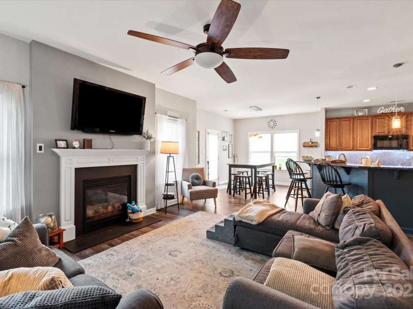 3216 Bridgewick Road, Waxhaw, NC 28173.  MLS# CAR4223105, YatesRealty ID 20462. 