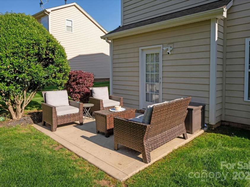 3216 Bridgewick Road, Waxhaw, NC 28173.  MLS# CAR4223105, YatesRealty ID 20462. 