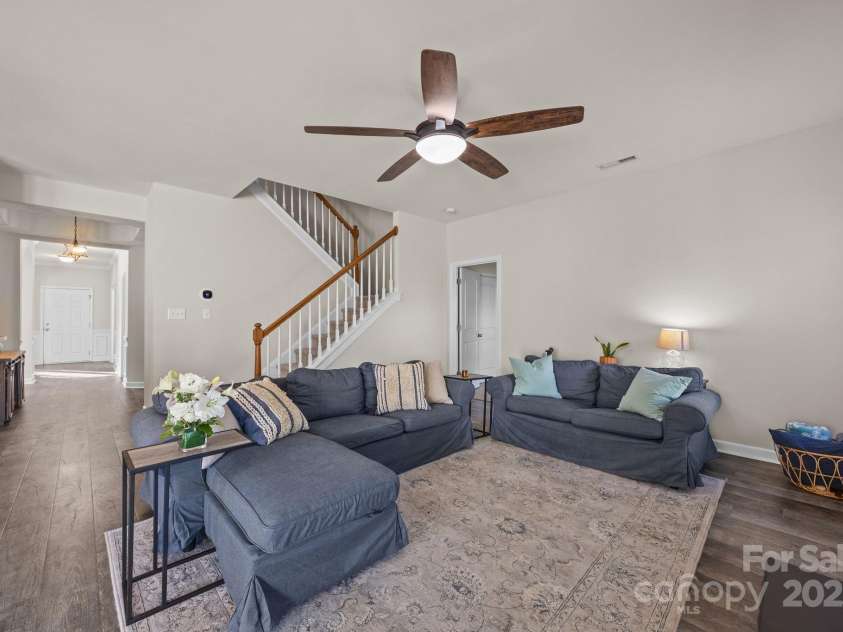 3216 Bridgewick Road, Waxhaw, NC 28173.  MLS# CAR4324809, YatesRealty ID 20462. 