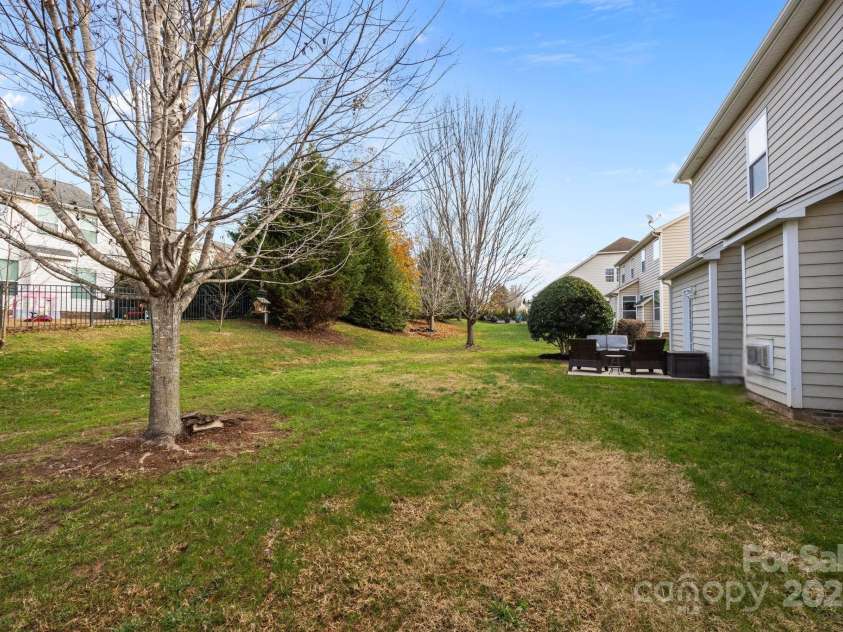 3216 Bridgewick Road, Waxhaw, NC 28173.  MLS# CAR4324809, YatesRealty ID 20462. 