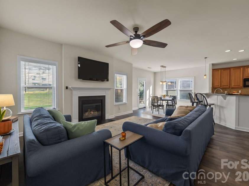 3216 Bridgewick Road, Waxhaw, NC 28173.  MLS# CAR4324809, YatesRealty ID 20462. 