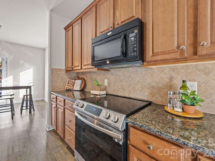 3216 Bridgewick Road, Waxhaw, NC 28173.  MLS# CAR4324809, YatesRealty ID 20462. 