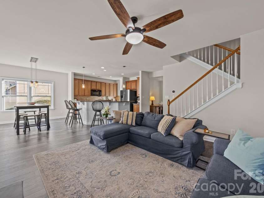 3216 Bridgewick Road, Waxhaw, NC 28173.  MLS# CAR4324809, YatesRealty ID 20462. 