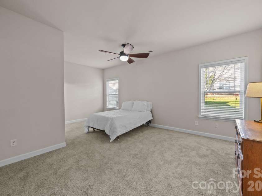 3216 Bridgewick Road, Waxhaw, NC 28173.  MLS# CAR4324809, YatesRealty ID 20462. 