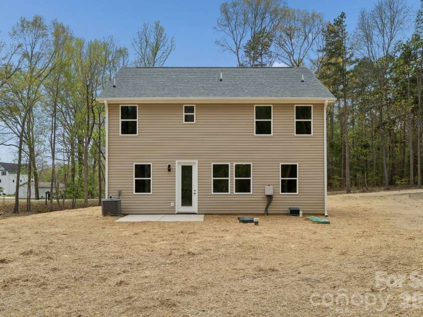 305 Mainsail Road, Salisbury, NC 28146.  MLS# CAR4343116, YatesRealty ID 20465. Backyard
