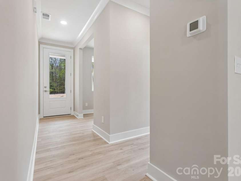 305 Mainsail Road, Salisbury, NC 28146.  MLS# CAR4343116, YatesRealty ID 20465. Foyer