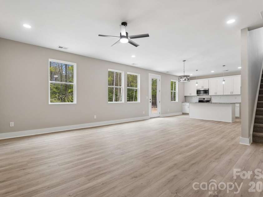 305 Mainsail Road, Salisbury, NC 28146.  MLS# CAR4343116, YatesRealty ID 20465. Living Room