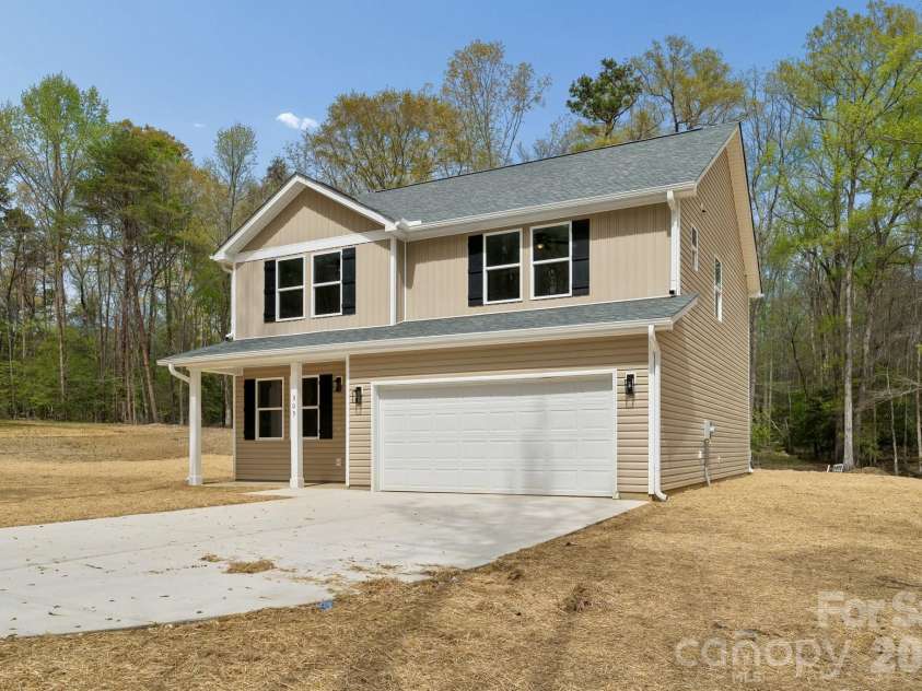 305 Mainsail Road, Salisbury, NC 28146.  MLS# CAR4343116, YatesRealty ID 20465. Welcome!