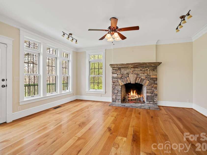 22 Lone Coyote Ridge, Fletcher, NC 28732.  MLS# CAR4370129, YatesRealty ID 20467. 