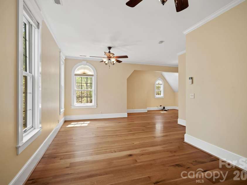 22 Lone Coyote Ridge, Fletcher, NC 28732.  MLS# CAR4370129, YatesRealty ID 20467. 
