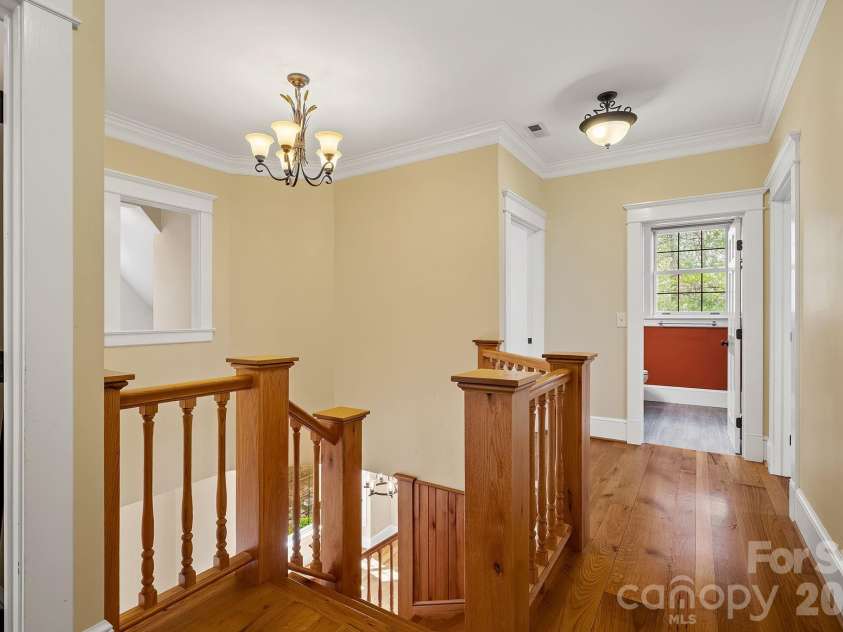 22 Lone Coyote Ridge, Fletcher, NC 28732.  MLS# CAR4370129, YatesRealty ID 20467. 