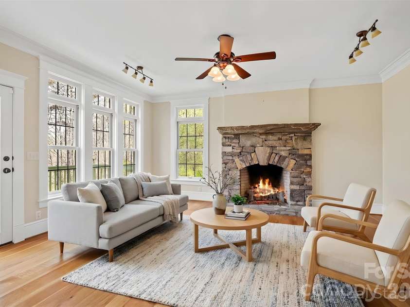 22 Lone Coyote Ridge, Fletcher, NC 28732.  MLS# CAR4370129, YatesRealty ID 20467. Virtually Staged
