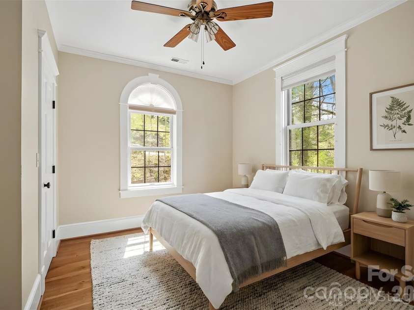 22 Lone Coyote Ridge, Fletcher, NC 28732.  MLS# CAR4370129, YatesRealty ID 20467. Virtually Staged