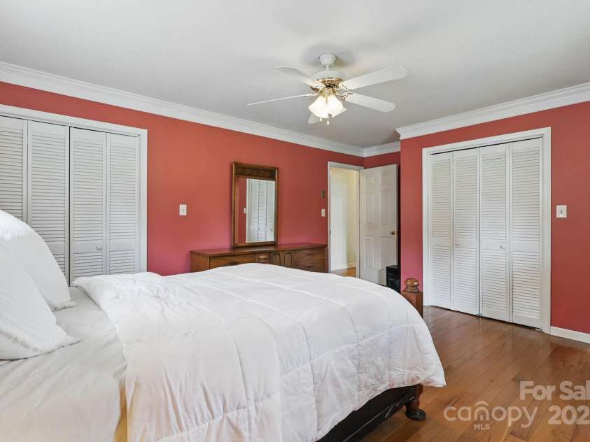 137 Clint Lewis Road, Boone, NC 28607.  MLS# CAR4248137, YatesRealty ID 20469. 