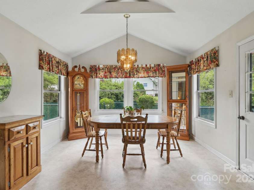 137 Clint Lewis Road, Boone, NC 28607.  MLS# CAR4248137, YatesRealty ID 20469. 