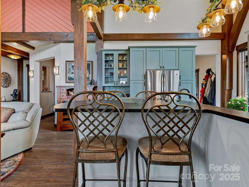 2223 Scarlet Ridge, Sylva, NC 28779.  MLS# CAR4233185, YatesRealty ID 2047. 