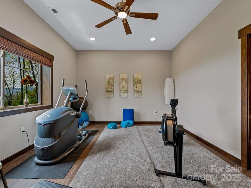 2223 Scarlet Ridge, Sylva, NC 28779.  MLS# CAR4233185, YatesRealty ID 2047. 