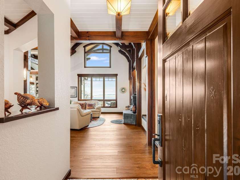 2223 Scarlet Ridge, Sylva, NC 28779.  MLS# CAR4336305, YatesRealty ID 2047. 