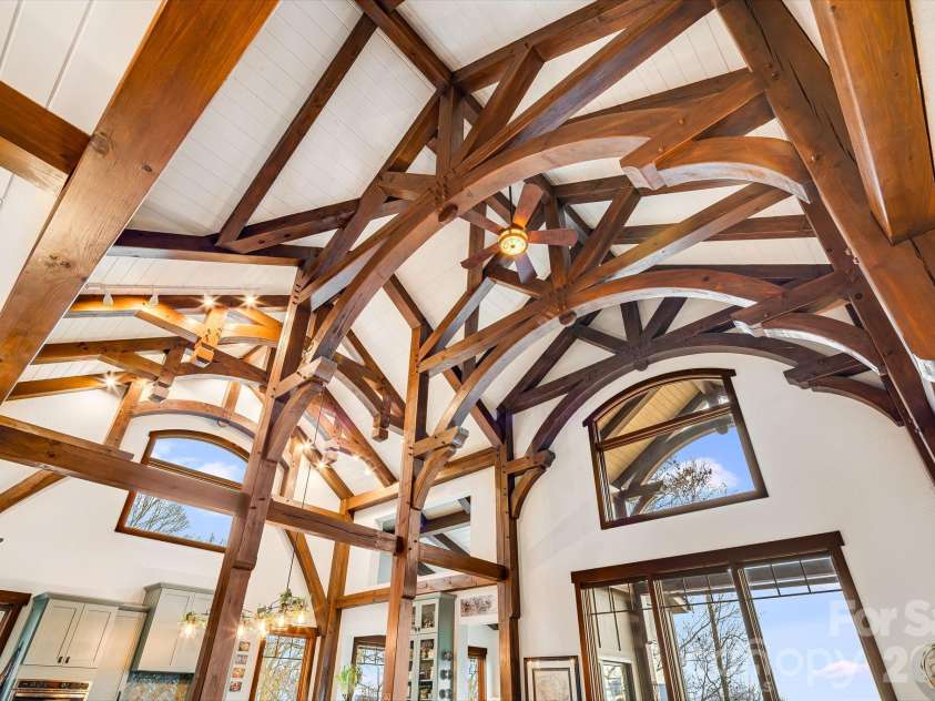 2223 Scarlet Ridge, Sylva, NC 28779.  MLS# CAR4336305, YatesRealty ID 2047. 