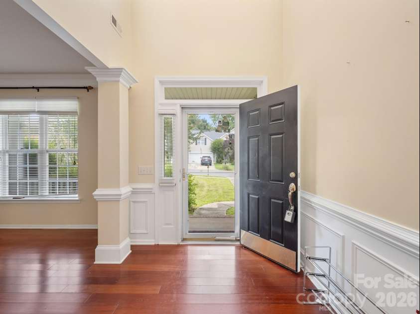 9903 Southampton Commons Drive, Charlotte, NC 28277.  MLS# CAR4368781, YatesRealty ID 20470. 