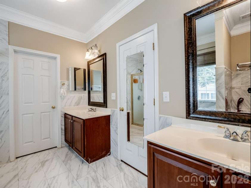 9903 Southampton Commons Drive, Charlotte, NC 28277.  MLS# CAR4368781, YatesRealty ID 20470. 