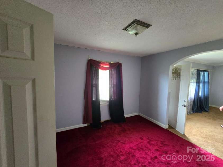 1961 LT Hardee Road, Greenville, NC 27858.  MLS# CAR4267525, YatesRealty ID 20472. 