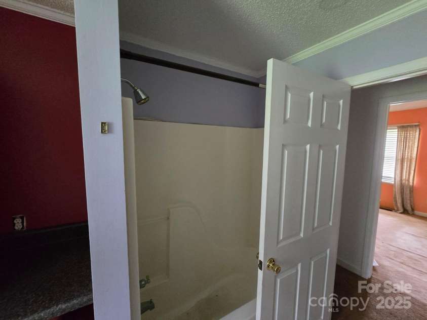 1961 LT Hardee Road, Greenville, NC 27858.  MLS# CAR4267525, YatesRealty ID 20472. 