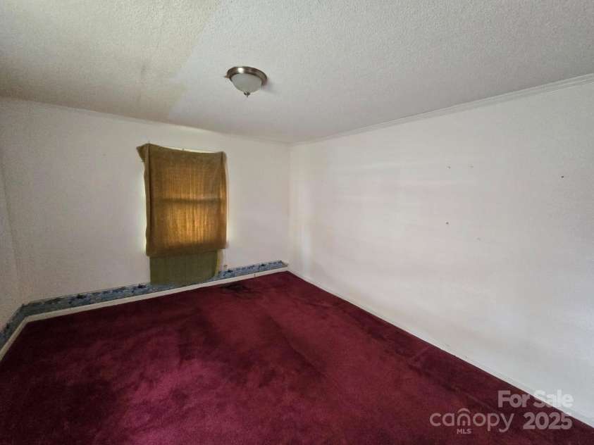 1961 LT Hardee Road, Greenville, NC 27858.  MLS# CAR4267525, YatesRealty ID 20472. 