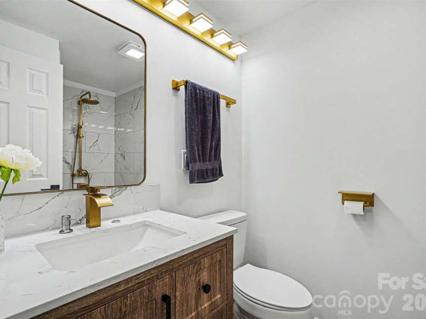 3628 Michigan Avenue, Charlotte, NC 28215.  MLS# CAR4391242, YatesRealty ID 20472. Bathroom in Main