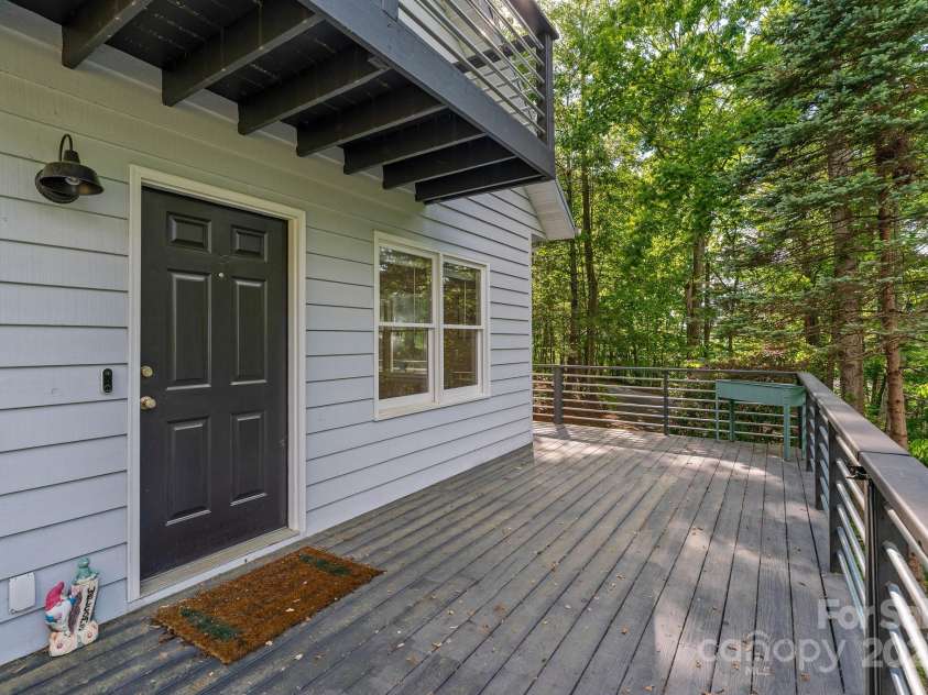 14 Leisure Lane, Weaverville, NC 28787.  MLS# CAR4252801, YatesRealty ID 20473. 