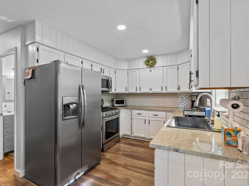 14 Leisure Lane, Weaverville, NC 28787.  MLS# CAR4252801, YatesRealty ID 20473. 