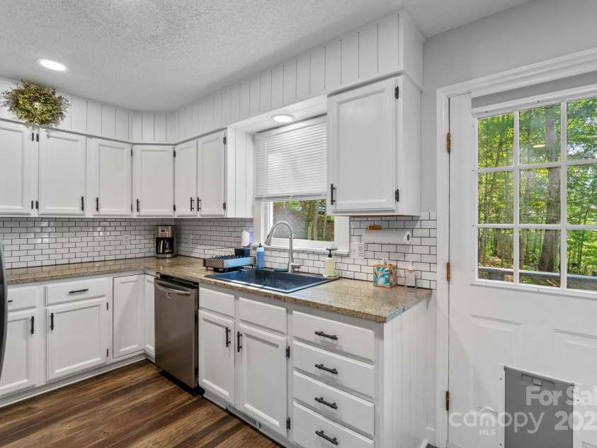 14 Leisure Lane, Weaverville, NC 28787.  MLS# CAR4252801, YatesRealty ID 20473. 