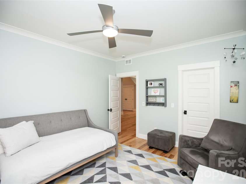 624 James Alexander Way, Davidson, NC 28036.  MLS# CAR4378174, YatesRealty ID 20473. Bedroom 3 - Second Level