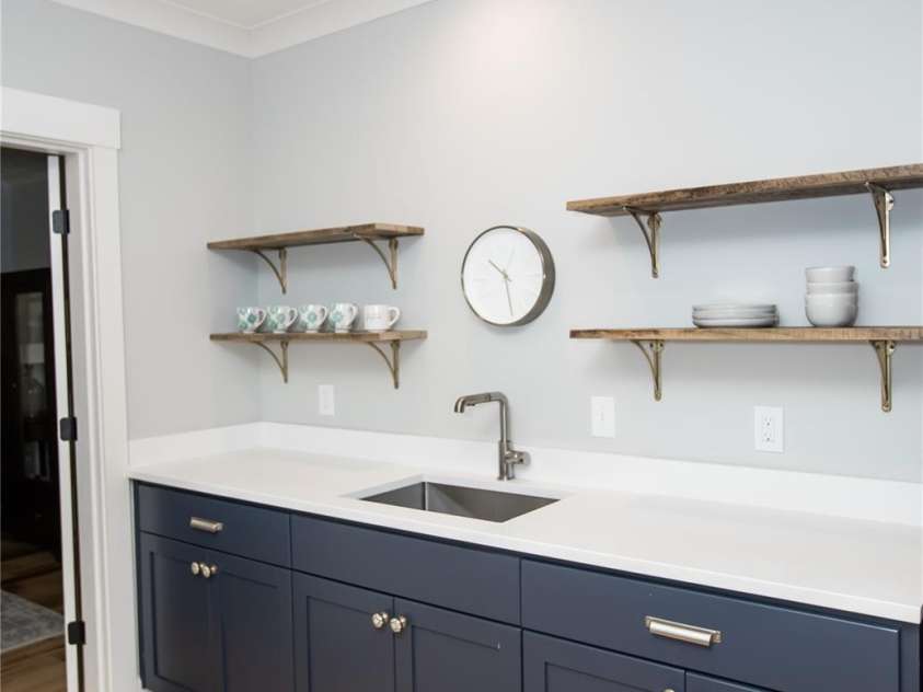 624 James Alexander Way, Davidson, NC 28036.  MLS# CAR4378174, YatesRealty ID 20473. Kitchenette - Basement Level