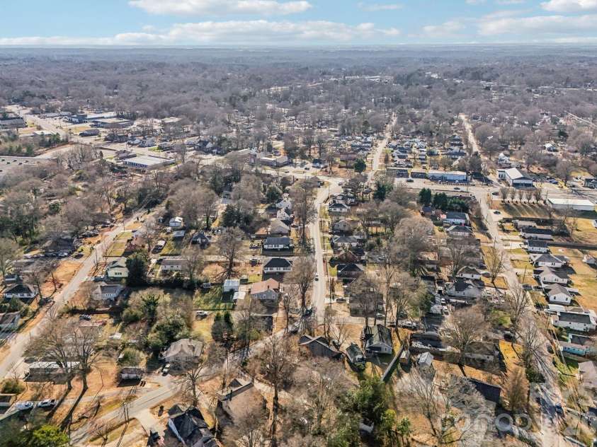 604 Fairview Street, Kannapolis, NC 28083.  MLS# CAR4333664, YatesRealty ID 20474. 