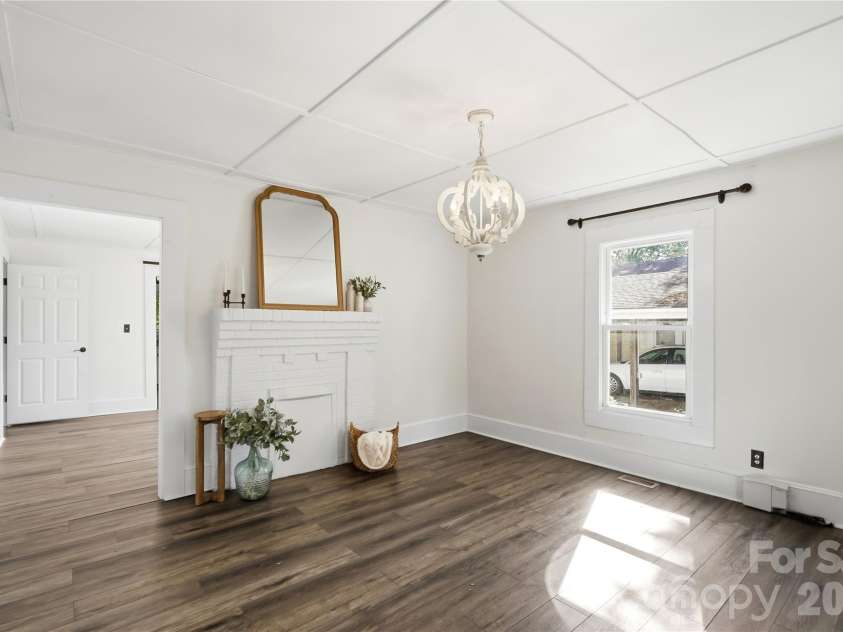 604 Fairview Street, Kannapolis, NC 28083.  MLS# CAR4437085, YatesRealty ID 20474. 