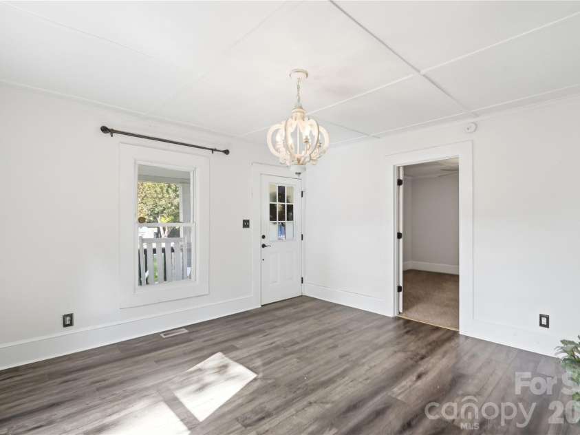 604 Fairview Street, Kannapolis, NC 28083.  MLS# CAR4437085, YatesRealty ID 20474. 