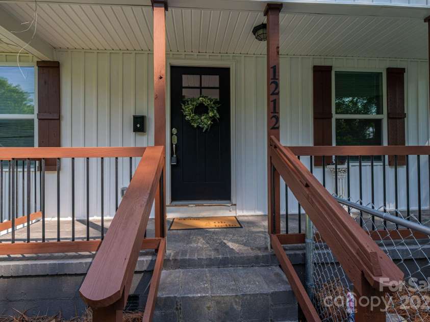 1212 Frank Extension, Rock Hill, SC 29730.  MLS# CAR4268367, YatesRealty ID 20475. 