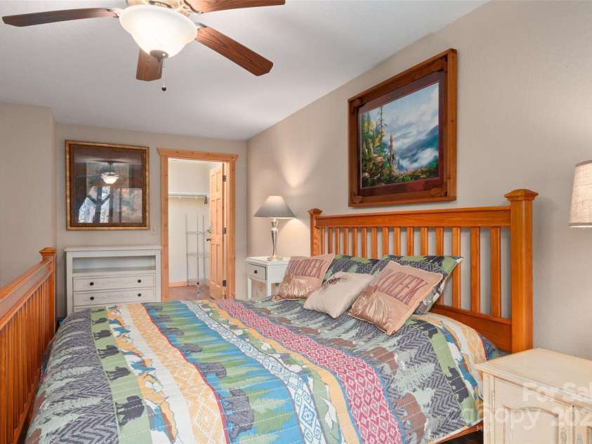 314 Prosperity Ridge, Waynesville, NC 28785.  MLS# CAR4267639, YatesRealty ID 20476. 